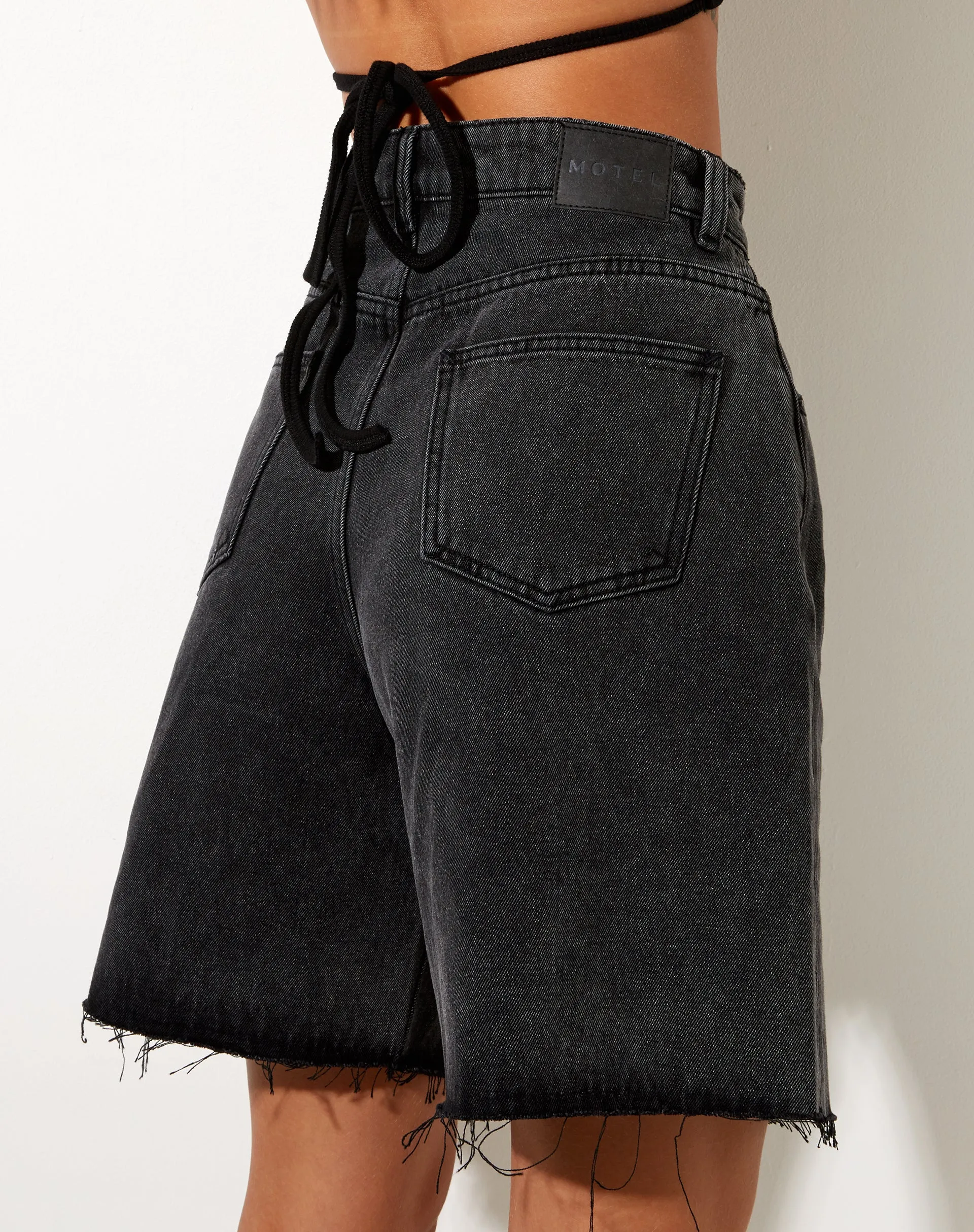 Loose Fit Denim Shorts in Black Wash