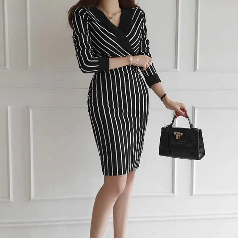 Striped color matching professional women's temperament V-neck slim design sense bag hip dress